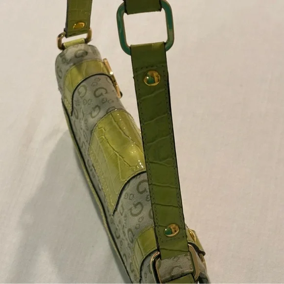 Vintage GUESS Y2K Green Shoulder Bag Monogram Brass Buckle Purse Croc Pattern - Picture 15 of 16